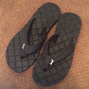 Reef flip flops, black